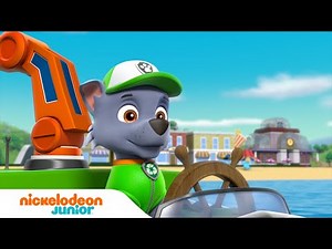 La Pat' Patrouille | Les chiots de la Pat'Patrouille sauvent une fleur puante ! 🌸 | Nickelodeon Jr.