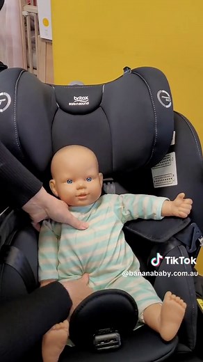 How to Safely Secure a Newborn in a Car Seat