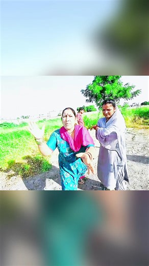 Fire Extinguisher Prank Went Wrong… Big Mom Attacked Him 😱🔥#shorts #shortsfeed #souravjoshivlogs