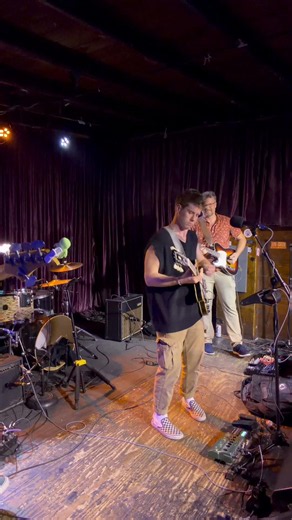 Indie bands writes a song about chicken run