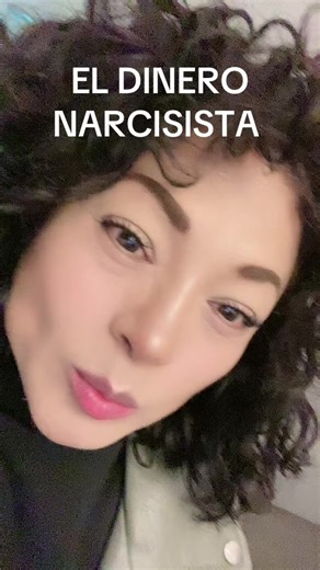 Dinero y Narcisismo: Relación Psicológica y Consejos