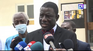 Gestion et résolution des conflits : Les personnes âgées formées aux techniques de médiation et de stabilisation.