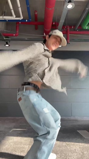 J-Hope Brilla en el Baile de Run BTS