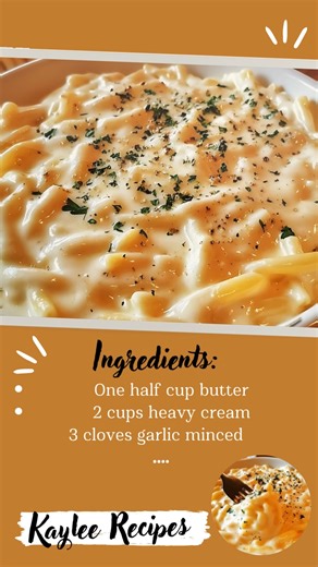 10K views · 83 reactions | Olive Garden Alfredo Sauce Recipe  Ingredients: One half cup butter 2 cups heavy cream 1 cup freshly grated Parmesan cheese ...... Full Recipe in Coʍmеոτ  | Kaylee Recipes | Facebook