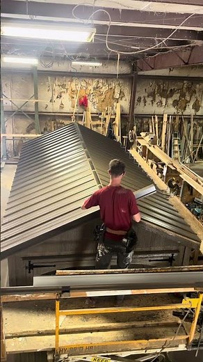 Putting a 8x16 roof on