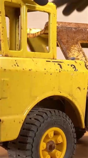 65K views · 585 reactions | I restored a 1970 Tonka car carrier from junk! #Restoration #Tonka #CarTransporter #VintageTruck #DIYProjects #RetroToy #SatisfyingRestoration #ModelRestoration #Craftsmanship #Nostalgia | MW Restoration | Facebook