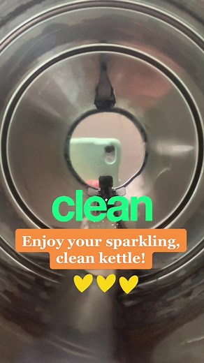 🍋💚 GREEN clean your kettle! 💚🍋 #ecohackers #greenliving #lemonysnicket #kitchenhacksthatwork #noharshchemicals