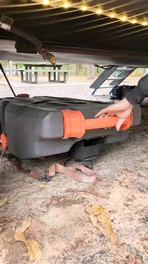 Living full-time in our RV means we deal with our own water and sewer waste frequently. When we don't have full hookups at our site, we use our portable tote tank to empty our tanks without having to pack up, hitch up, and move our entire trailer. It has an attachment that easily secures to our bumper hitch. We have 3 waste tanks. 1️⃣ Grey tank- shower & bathroom sink 2️⃣ Grey tank- kitchen sink 3️⃣ Black tank- toilet Guess which one fills up the quickest with all 4 of us living in our camper👇�