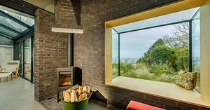 Oriel Windows: Specification Guide | IQ Glass
