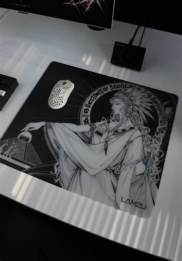 Maya Glass Mousepad by @Lamzu Gear Experience the perfect balance of speed and stopping power. Available Thursday, Feb 12th. #glassmousepad #mousepad #lamzumaya #desksetup #setupgaming