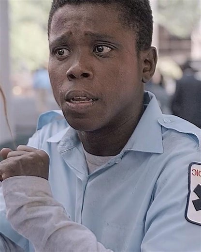 🎬 Dirk Gently's Holistic Detective Agency ｜ Bart Charges Into Chaos 😱🏃‍♂️