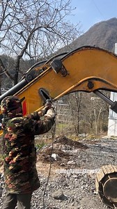 738K views · 4.6K reactions | Excavator Boom Seamless Repair: Restoring Strength and Appearance #ExcavatorRepair #BoomRestoration #SeamlessFix #HeavyMachinery #ConstructionEquipment | Mechanic Steve | Facebook