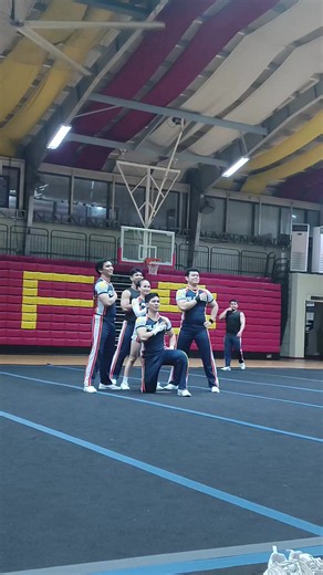 Open Coed Group Stunts Premier Show Off