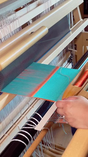 Weaving more double weave still on the Louet Spring in the attic… still more to explore… #weaving #learntoweave #weavingloom #floorloom #loom #doubleweave