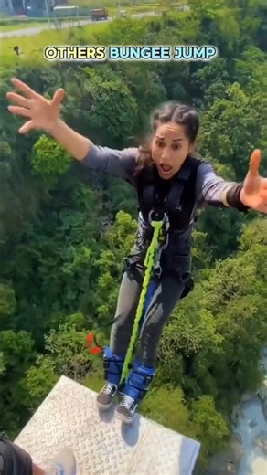 Craziest Bungee Jump!The Last Jump Will Shock You😯🤯#ytshorts#viral#bungeejumping