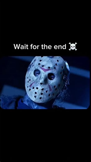 𓆩MOVIES ADDA𓆪 on Instagram: "Freddy vs. Jason (2003) is a crossover slasher that brings together two of horror's most iconic killers — Freddy Krueger and Jason Voorhees -in one brutal nightmare. When Freddy finds himself forgotten, he manipulates events to resurrect Jason, hoping the fear Jason creates will restore his own power. But once Jason starts killing, control slips away, and the two legends turn on each other. The film mixes dream horror and pure slasher violence, delivering intense k