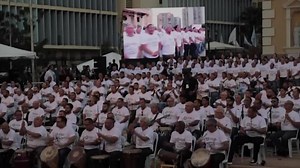 Venezuela sets a Guinness record for the world's largest folk band