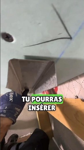 ✅COMMENT FIXER UN RAIL PLACO SUR TON PLAFOND INCLINÉ POUR CRÉER UNE PAROIE PLACO VERTICALE #shorts