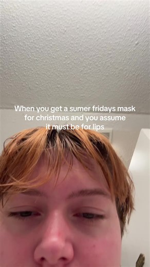 it kinda burns #christmasgifts #lipmask #skincareguru | summer fridays jet lag mask