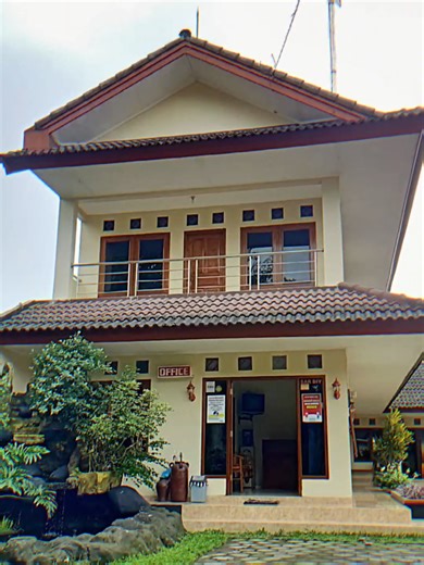 Rekomendasi hotel murah di Kota Jogja Cuma 100 rb an , Wisma HS Diskon 10% dengan kode promo Agoda: AGDTTID. Klik tag lokasi untuk booking hotel sekarang! #hotelmurah #fyp #hoteljogja #hotelmurahjogja #jogja24jam