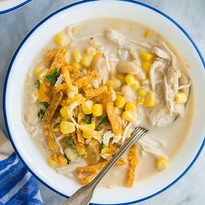 This Instant Pot White Chicken Chili is thick and creamy and packed with flavor! Perfect for game day dinner :) RECIPE: https://www.thereciperebel.com/instant-pot-white-chicken-chili/ | The Recipe Rebel