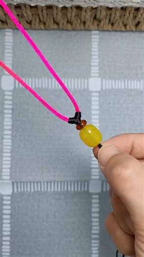 How to tie a pendant quickly and beautifully #diy #craft #diycrafts | Craft 1 Minute