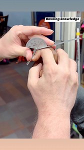 Anatomical measurement of finger pitches using a finger goniometer. Instructions & calculation guidelines in the first comment. | Bowling Knowledge