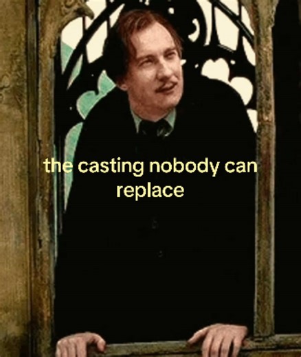 oh david thewlis we yearn for you #remuslupin #davidthewlis #harrypotter #yellowfont #niche