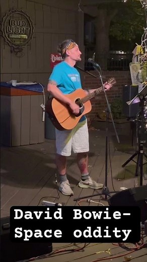 Space Oddity - David Bowie acoustic cover