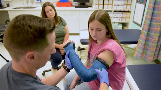 【演示】Cast Removal at Texas Children's