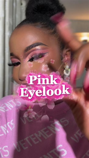 Glam Makeup Session: Stunning Transformation Tutorials