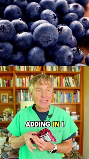 Want one of the easiest foods to add to your dog’s diet? Blueberries.