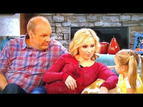 Good Luck Charlie | Bob & Amy talking to Charlie about the new baby