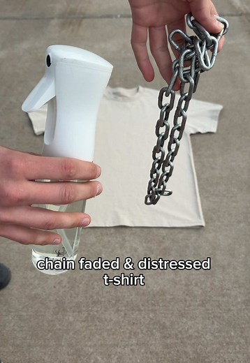 chain faded & distressed t-shirt #fashoin #clothing #fyp #explore #clothingbrand #ootdfashion #outfitideas