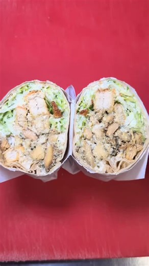PapiVivi on Instagram: "Chicken Caesar Wrap & Loaded chicken Finger Fries 🔥23 #lynnma #saugusma #reverema"