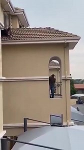 The arrest of Mjinja in Midrand yesterday. Linda Hlongwa, also known as 'Mjinja' or 'Putin', one of South Africa’s most wanted suspects, was arrested in Midrand, Gauteng. He had been on the run since July 2020 and is linked to the recent double murder of his girlfriend and her mother in Pinetown. Hlongwa is also suspected of extorting local businesses in Mariannhill. His arrest is seen as a major step in tackling organized crime and extortion in the region. | Mzansi Celebs and News