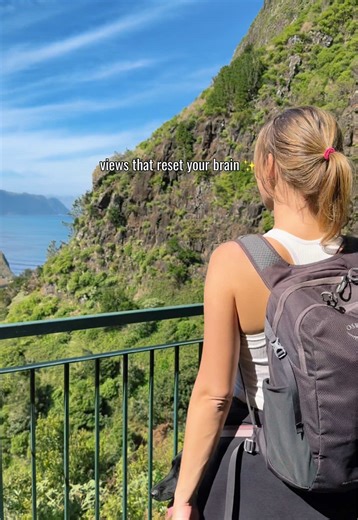 Full vlog of yesterday’s hike up on my profile #madeira #hiking #views #miradouro #madeirablog