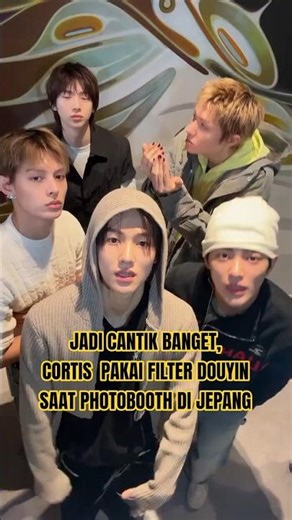 So beautiful, Cortis uses a Douyin filter during a photo booth in Japan #kpop #shorts