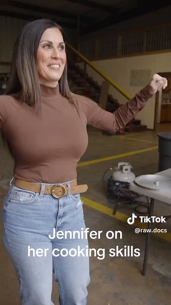Shippingwarsjennbrenntx (@shippingwarsjennbrennan)’s videos with original sound - Shippingwarsjennbrenntx