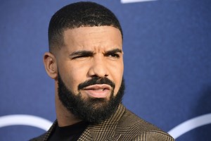 Drake's "Energy" During & After New York Performance Suggests His Opps Have His Attention