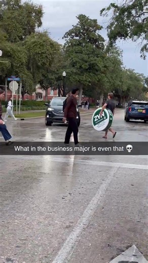 Choosing the Right Class for Your Business Major