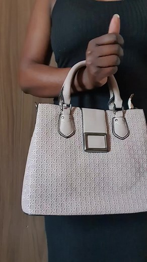 Creme Statement Bag Interior 15% OFF Code: RIFTRACK15 Visit website (Link in Bio) #crossbodybag #crossbody #purse #statementbag #classybag
