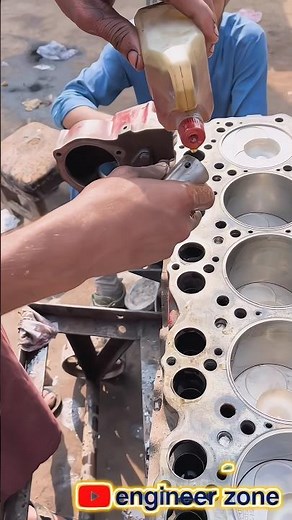 99% Mechanics Skip This! Engine Cylinder Lubrication Before Assembly 🔥 #shorts