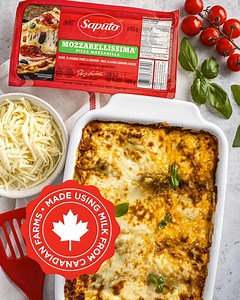 Pour un plat classique réconfortant, c’est toujours Saputo. 🫶 Nous offrons des produits laitiers fièrement fabriqués au Canada, avec du lait provenant de fermes canadiennes. 🥛 Découvrez des recettes irrésistibles et faciles > https://bit.ly/4kwdC3E -- A classic comfort dish, Calls for Saputo Cheese. 🫶 We offer dairy products proudly made in Canada, using milk from Canadian farms. 🥛 Discover our delicious recipes > https://bit.ly/3FbSz5Z | Saputo