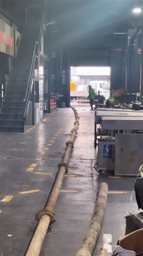 1K views | Warehouse pour in full motion - long line, deep pit, perfect flow  - #aaconcrete #concrete #concretepour #constructionsite #londonbuilders #groundwork #readymixconcrete #concretepump #ukconstruction | AA Concrete | Facebook