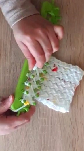 #fblifestyle Knitting loom for beginners step by step #knitting #crochet #scarf #knitting_loom_eljammari | Eljammari Hanane