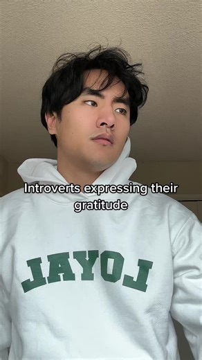 Introverts on Rooit: Finding Connection in a Social App