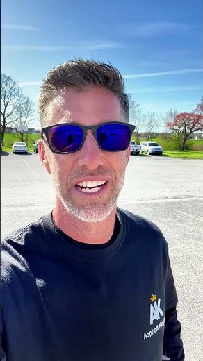 ❄️Winter crack repair? Try Asphalt Cold Patch!