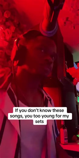 Not knowing Say Yes by Lil Corey just lets me know you too young to be at my sets 😅😅 #fyp #rnbvibes #dallastexas #johnnychiles