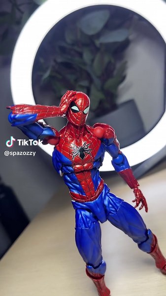 Posing Action Figures: Spider-Man and Deadpool